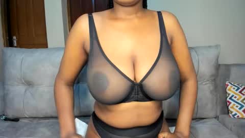 Snapshot of lina_sexy58 chatting on 25, 2, 2026 lina sexy58 online show from 25, 2, 2026