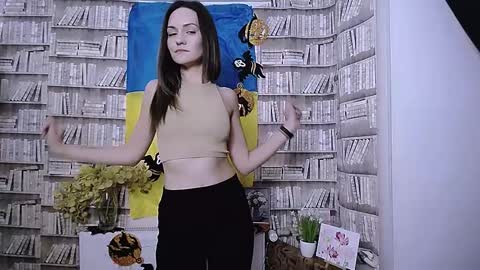 Lina online show from 22, 10, 2025