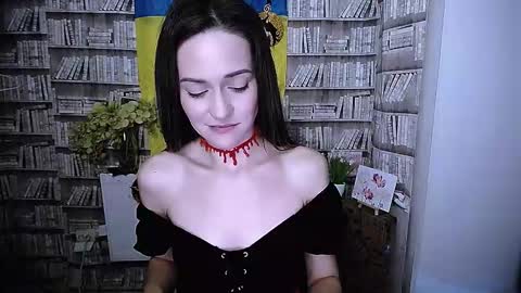 Lina online show from 31, 10, 2025