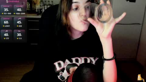 Lina 3  1715622743 online show from 22, 12, 2024