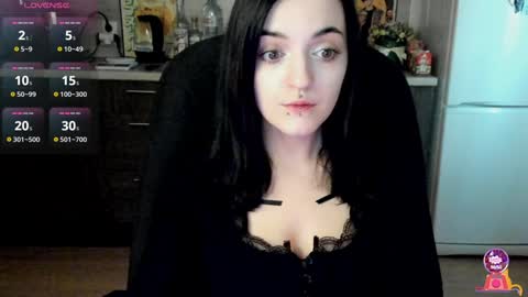 Lina 3  1715622743 online show from 21, 1, 2025