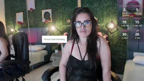 Lina  online show from 27, 9, 2025