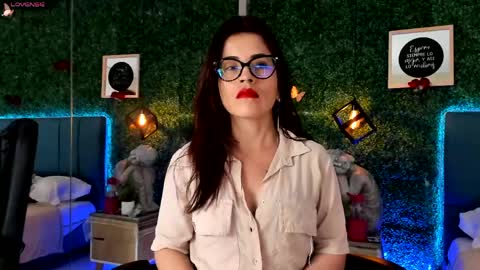 Snapshot of linagh chatting on 29, 5, 2026 Lina online show from 29, 5, 2026