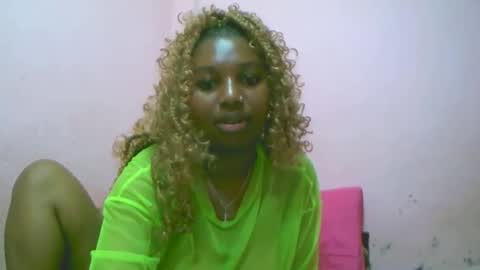 linah1123 online show from 22, 11, 2025