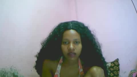 Snapshot of linah1123 chatting on 14, 12, 2025 linah1123 online show from 14, 12, 2025