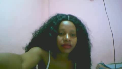 Snapshot of linah1123 chatting on 15, 12, 2025 linah1123 online show from 15, 12, 2025