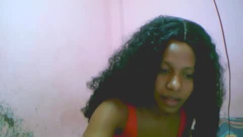 Snapshot of linah1123 chatting on 17, 12, 2025 linah1123 online show from 17, 12, 2025