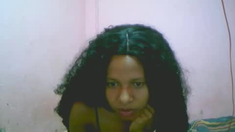 Snapshot of linah1123 chatting on 18, 12, 2025 linah1123 online show from 18, 12, 2025