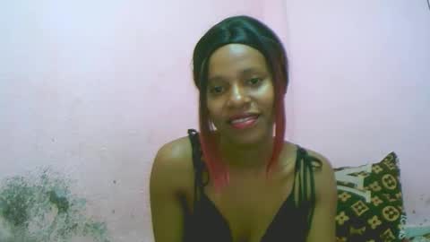 Snapshot of linah1123 chatting on 20, 12, 2025 linah1123 online show from 20, 12, 2025