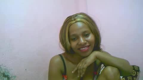 Snapshot of linah1123 chatting on 8, 1, 2026 linah1123 online show from 8, 1, 2026