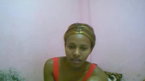 Snapshot of linah1123 chatting on 10, 1, 2026 linah1123 online show from 10, 1, 2026