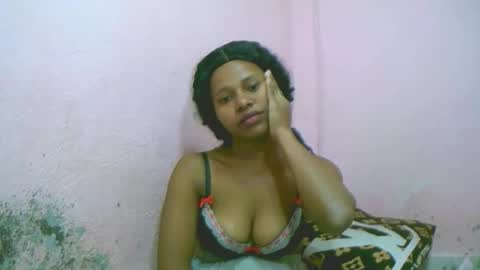 Snapshot of linah1123 chatting on 15, 1, 2026 linah1123 online show from 15, 1, 2026