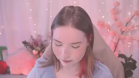 Snapshot of linalyy chatting on 18, 9, 2025 Lina online show from 18, 9, 2025