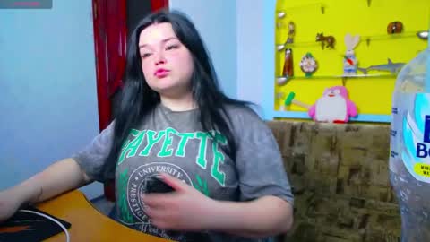 Lina online show from 6, 6, 2026