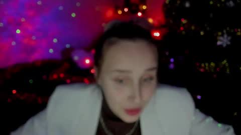 Snapshot of linatruly chatting on 2, 1, 2025 Lina online show from 2, 1, 2025