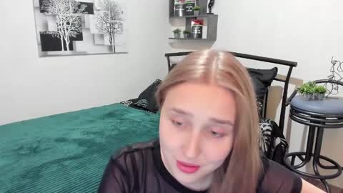 Snapshot of linatruly chatting on 18, 1, 2025 Lina online show from 18, 1, 2025