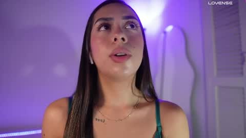 Lincy Rios  online show from 16, 4, 2026