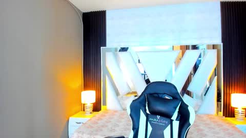  Linda  online show from 18, 10, 2025