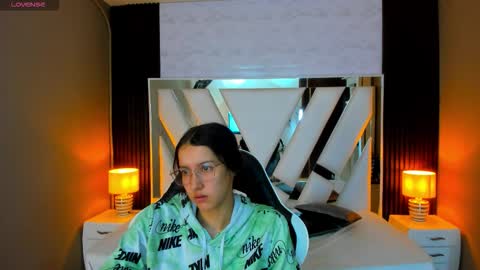  Linda  online show from 16, 11, 2025