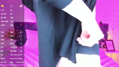 Snapshot of linda__bryant chatting on 24, 12, 2024 Linda GMT2 Mon Tu Fri Sa Su 0300am-1000 am online show from 24, 12, 2024