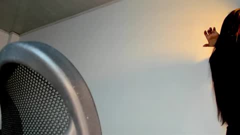 Snapshot of linda_alana chatting on 24, 10, 2025 Alana online show from 24, 10, 2025