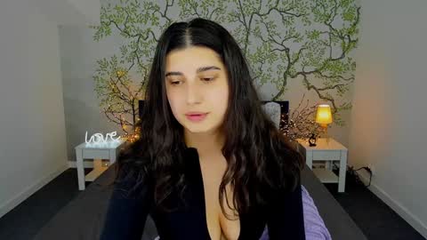 Snapshot of linda_ex chatting on 12, 1, 2025 Linda online show from 12, 1, 2025