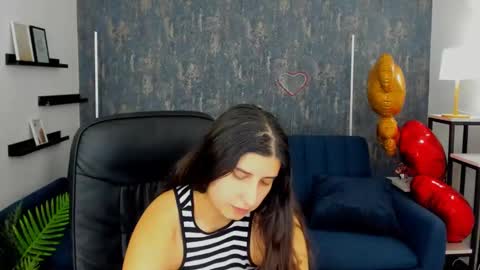 Snapshot of linda_ex chatting on 15, 2, 2025 Linda online show from 15, 2, 2025
