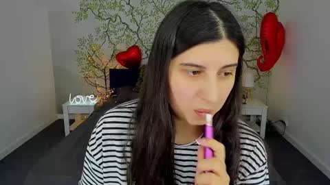 Snapshot of linda_ex chatting on 21, 2, 2025 Linda online show from 21, 2, 2025
