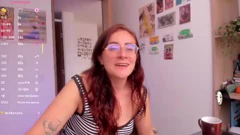 Snapshot of linda_giggle chatting on 10, 6, 2026 Giggles online show from 10, 6, 2026
