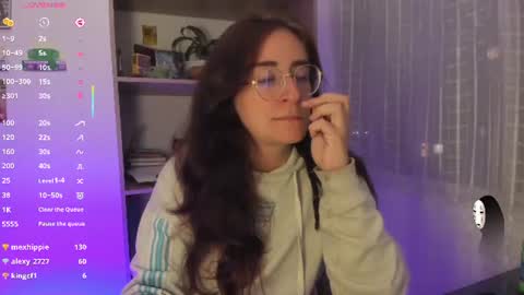 Snapshot of linda_giggle chatting on 2, 7, 2026 Giggles online show from 2, 7, 2026