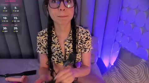 Snapshot of linda_moonrose chatting on 23, 7, 2026 Linda online show from 23, 7, 2026