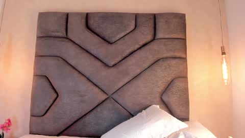 Linda Saenz online show from 29, 1, 2025