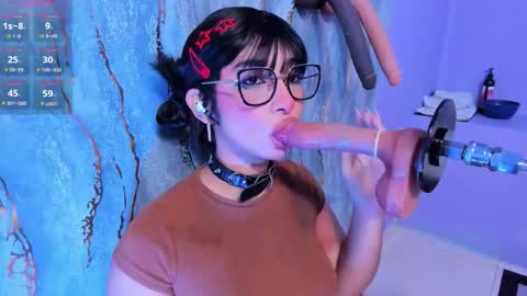 linda_sofi__ online show from 4, 2, 2026