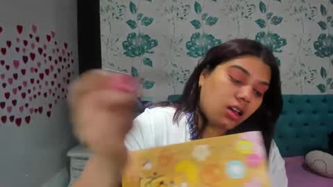    online show from 20, 1, 2025