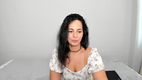 Snapshot of lindainsatiable chatting on 14, 6, 2026 Linda online show from 14, 6, 2026