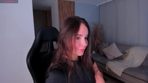 Snapshot of lindseyhallx chatting on 26, 9, 2025 call me annie online show from 26, 9, 2025