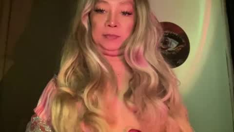 linkingqueens69 online show from 29, 6, 2026
