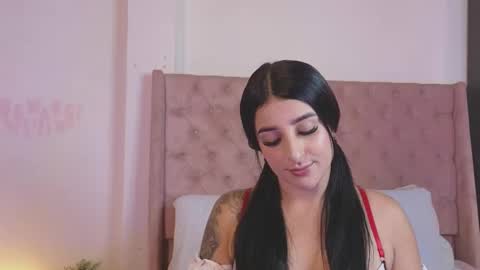 Luciana online show from 11, 2, 2026