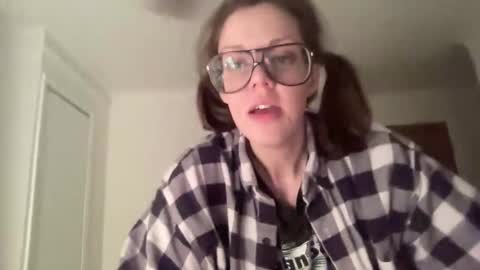 linusloves online show from 1, 4, 2026