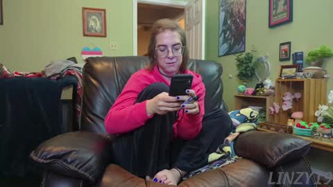 Snapshot of linzy19 chatting on 23, 1, 2025 Linzy19 online show from 23, 1, 2025