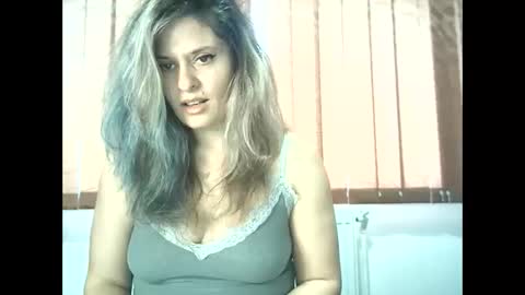 lionessmom online show from 12, 11, 2025