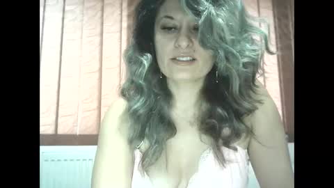 lionessmom online show from 1, 12, 2025