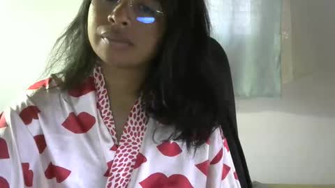 liora online show from 20, 4, 2026