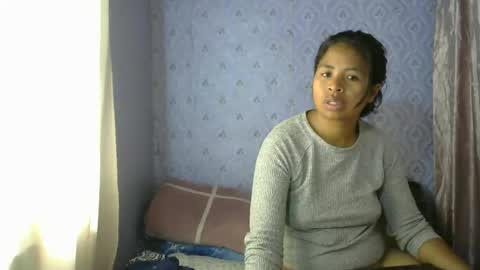 Liora selenex online show from 19, 11, 2025