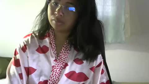 Liora selenex online show from 20, 4, 2026