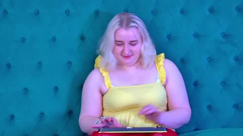 LioraArdyn online show from 26, 4, 2026