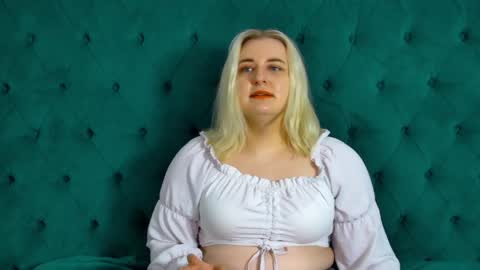 LioraArdyn online show from 24, 5, 2026