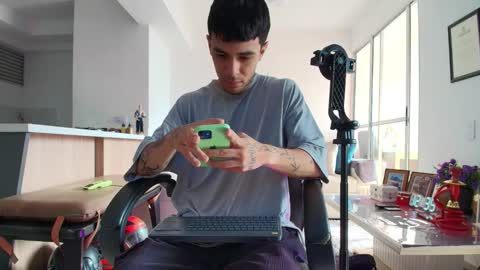 Lior Vante online show from 12, 2, 2026