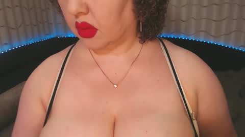 Snapshot of lipsaddiction chatting on 8, 12, 2024 LIpsAddiction online show from 8, 12, 2024