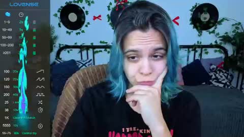 Snapshot of lirabelles chatting on 29, 6, 2026 hello Ill be waiting for you during these hours tue 10am-5pm wed 3am-5pm thu 3am-5pm fri 3am-10am sat 10am-5pm sun 3am-1GMT online show from 29, 6, 2026